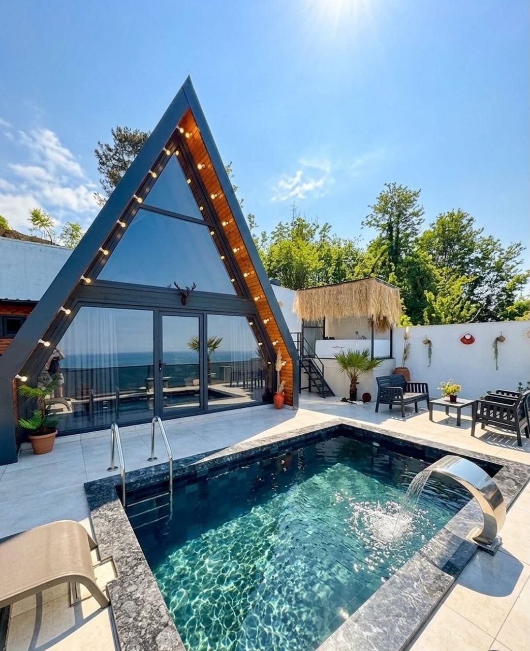 Villa Viento House